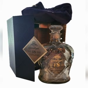 Crown Royal 18 Years Extra Rare -EMPTY Bottle, Box and Bag